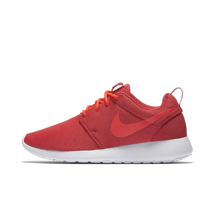 nike roshe one red