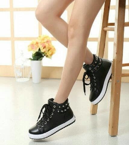 Info Sepatu Boot Wanita Tali Travelbon.com Info Sepatu Boot Wanita Tali Travelbon.com