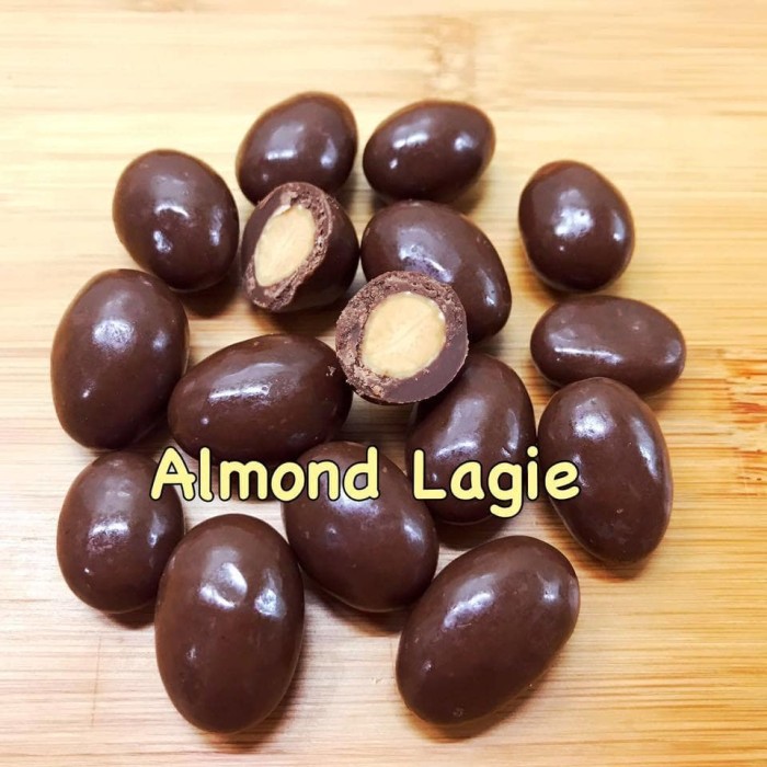 200+ Gambar Coklat Almond 200+ Gambar Coklat Almond