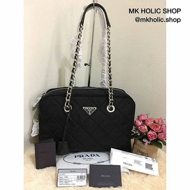 prada impuntu medium size