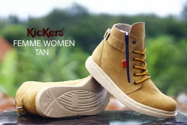 sepatu boots wanita creams / sepatu wanita boots / boots cream