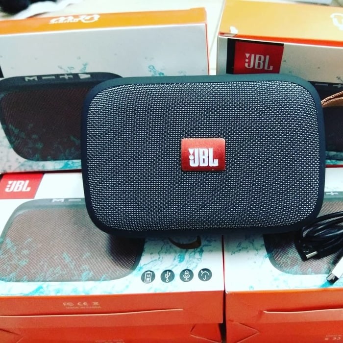 jbl charge g2