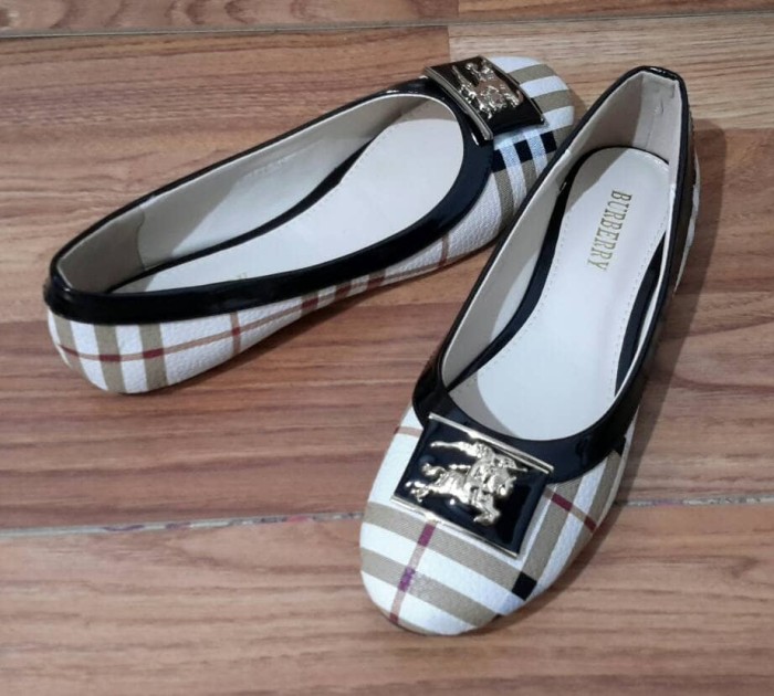 jual sepatu flat burberry 128 738 522 import jual sepatu flat burberry 128 738 522 import