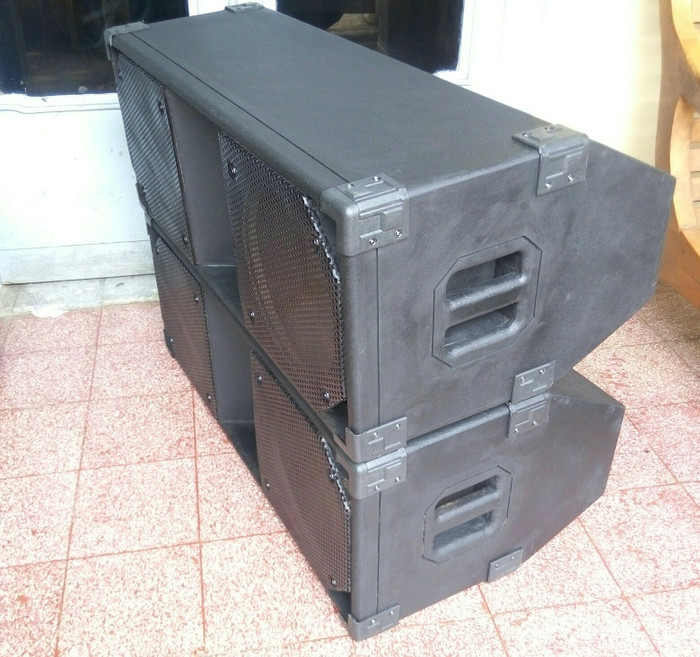 box speaker array
