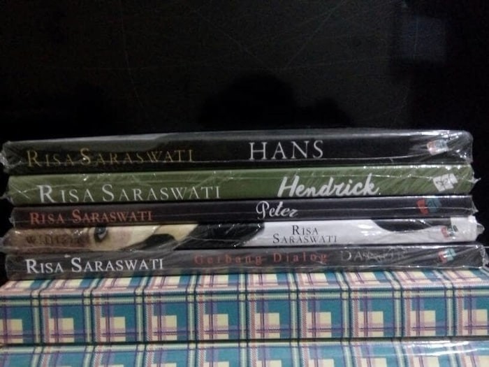 NOVEL PAKET 5 BUKU RISA SARASWATI ( DANUR-HANS-PETER-WILLIAM-HENDRICK