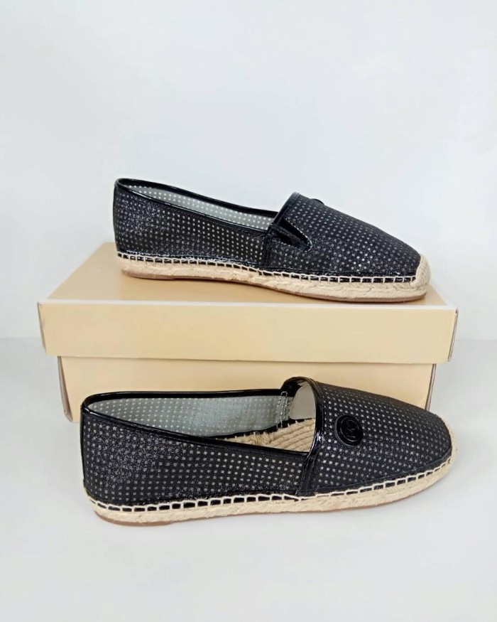 mk kendrick slip on