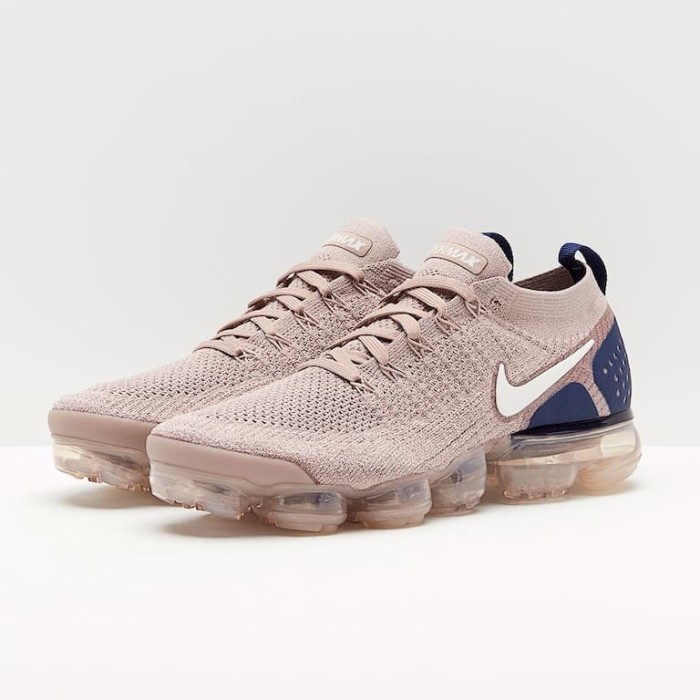 air vapormax flyknit 2 diffused taupe