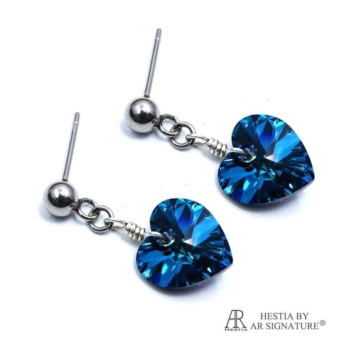 Home; Perhiasan Anting Swarovski Petite Irish Bermuda Earring Dijamin Asli