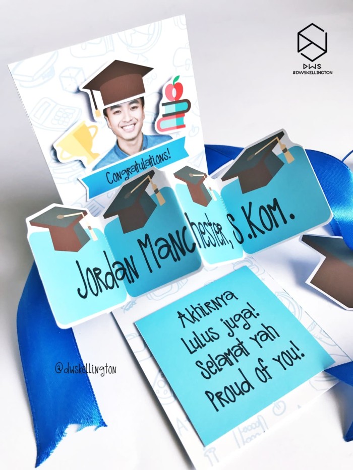 Jual 3d Pop Up Stretch Card Kartu Ucapan Hadiah Wisuda Unik Graduation Kota Medan Doodle Art Dwskellington Tokopedia