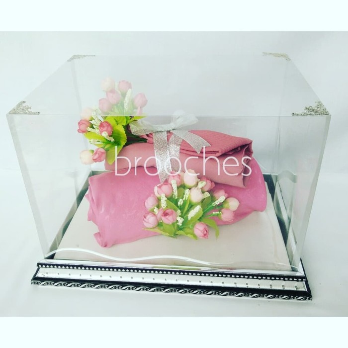Paket Hemat Kotak Hantaran Frame Fiber Tutup Mika Isi Merah Muda Paket Hemat Kotak Hantaran Frame Fiber Tutup Mika Isi Merah Muda