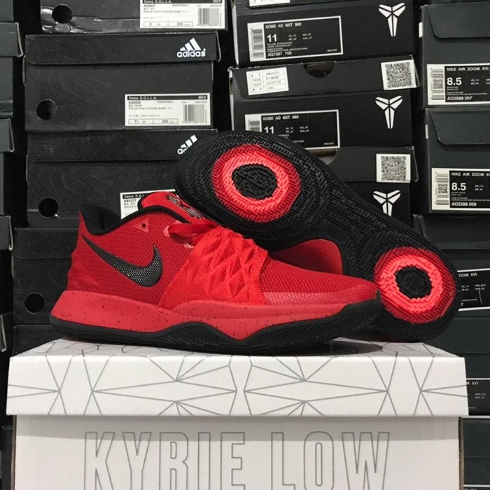 kyrie low red