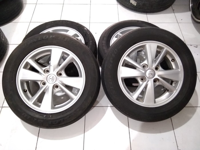 Info Velg Avanza Veloz Original Hargano.com Info Velg Avanza Veloz Original Hargano.com