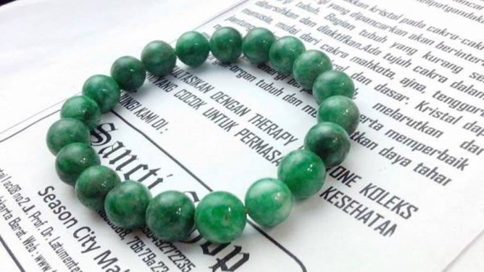 Gelang batu Giok Asli 10mm Genuine Jade 10mm bracelet