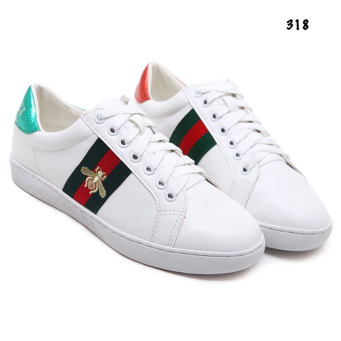harga sepatu gucci ace sneaker