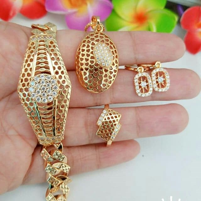 Katalog 1 Set Perhiasan Xuping Travelbon.com Katalog 1 Set Perhiasan Xuping Travelbon.com