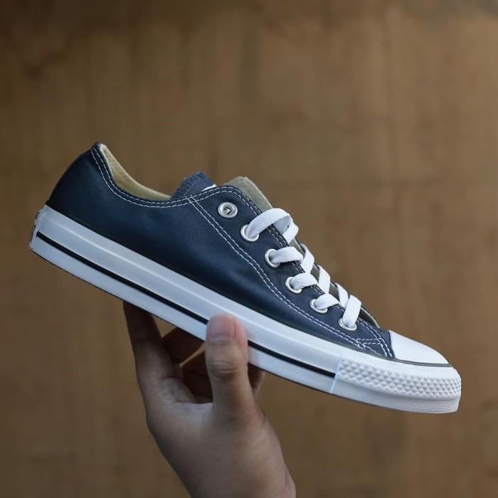 converse navy white