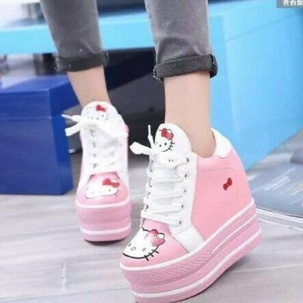 high heels hello kitty