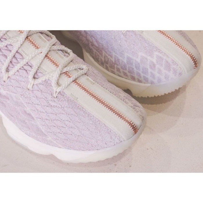 lebron 15 rose