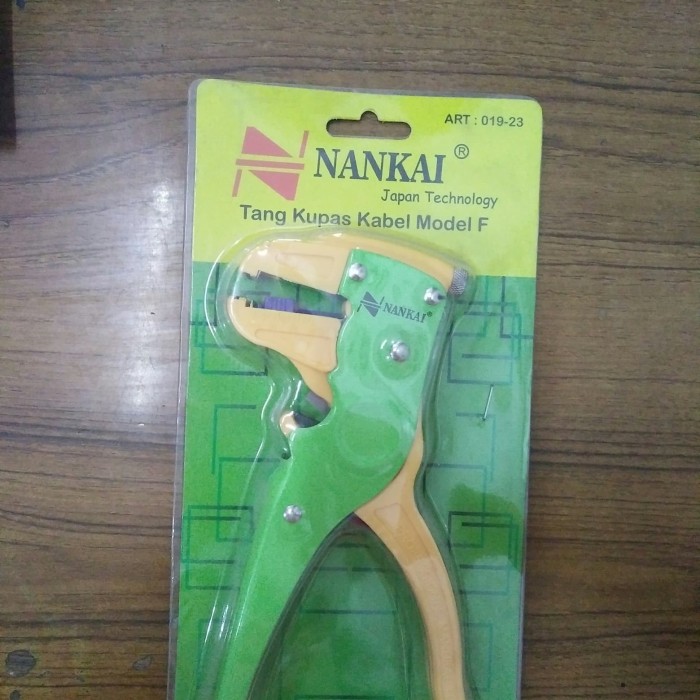 Nankai Tang kupas kabel model F