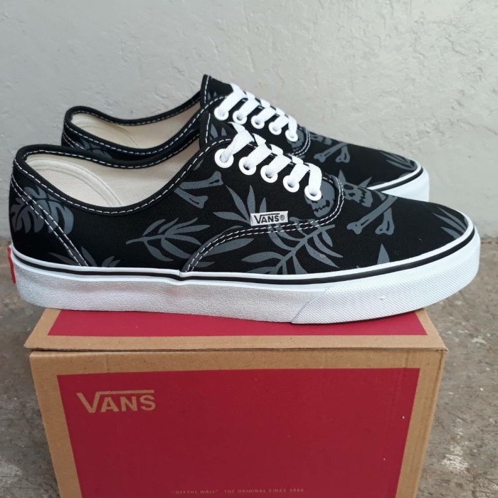 vans authentic motif vans authentic motif