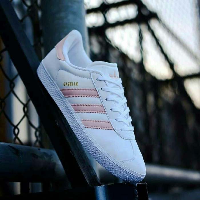 peach gazelles
