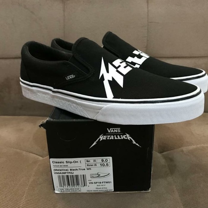 {keywor d} vans slip on metallica