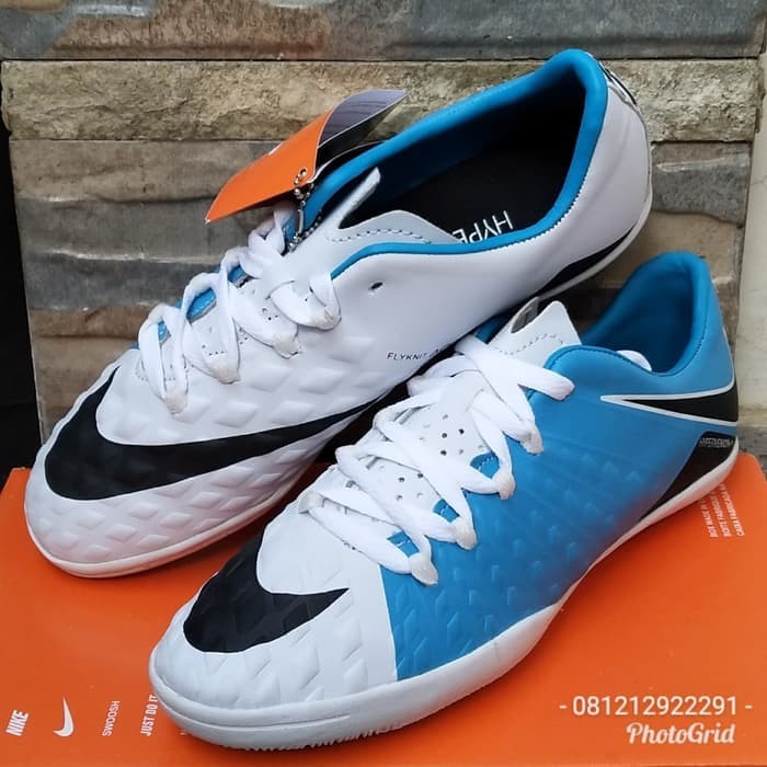 nike hypervenom phantom 3 futsal