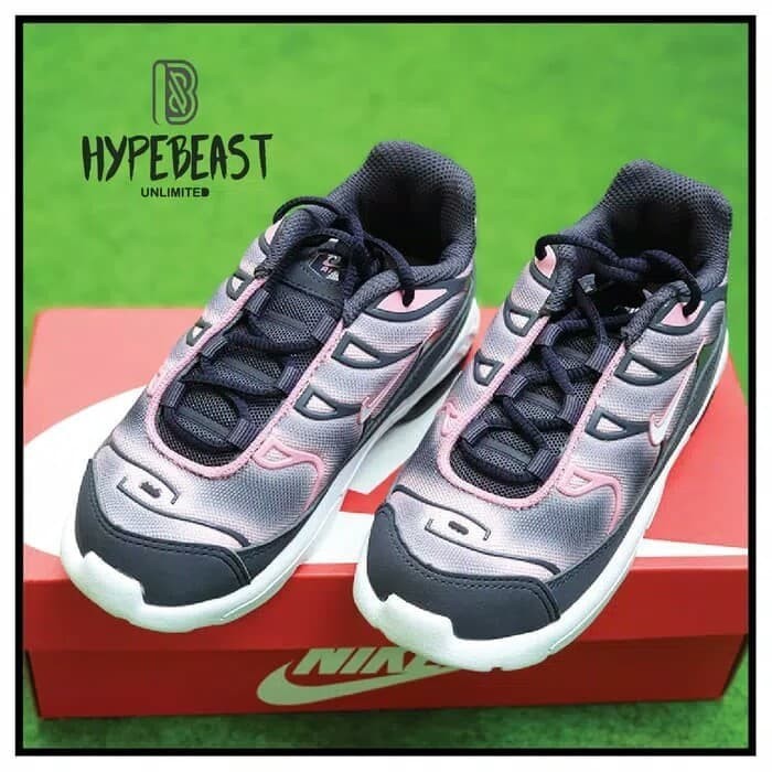 air max plus green and pink