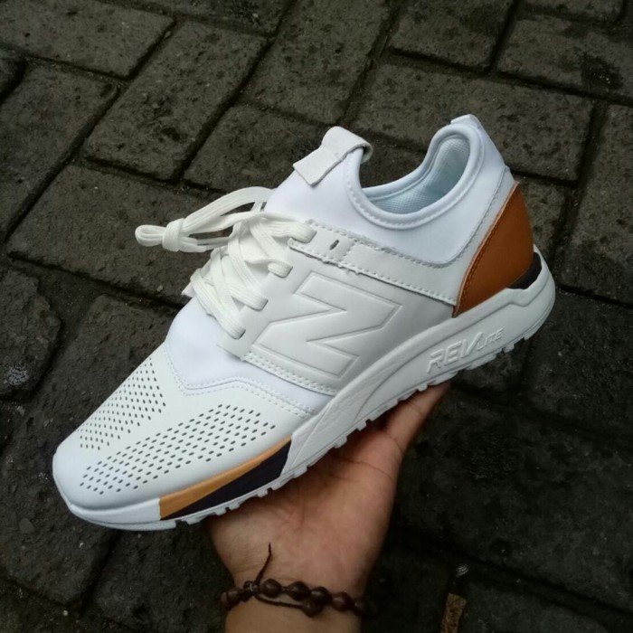 Katalog Sepatu New Balance Travelbon.com Katalog Sepatu New Balance Travelbon.com