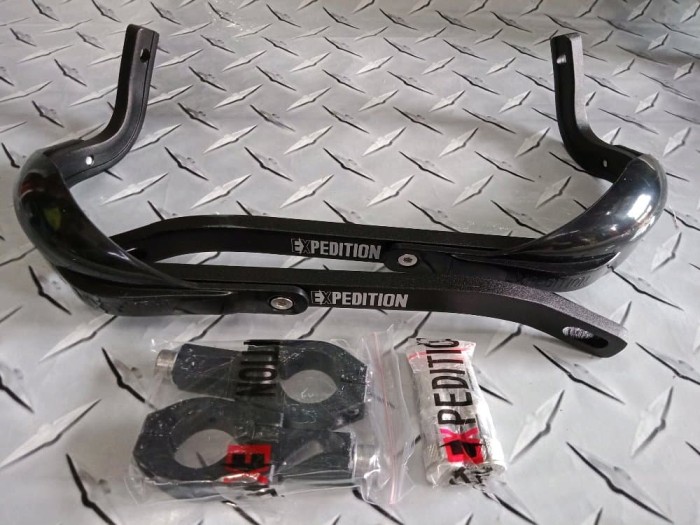 Foto Produk Hand Guard Expedition Klx Crf Yz Ktm Trail Adventure - Titanium dari FGS MXSHOP