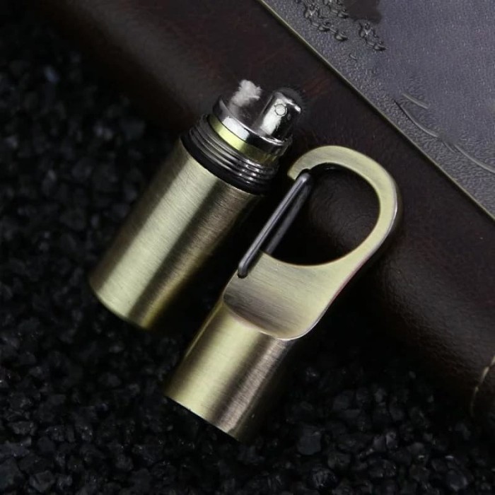 Korek Api Anti Air/Waterproof Unik Isi Ulang