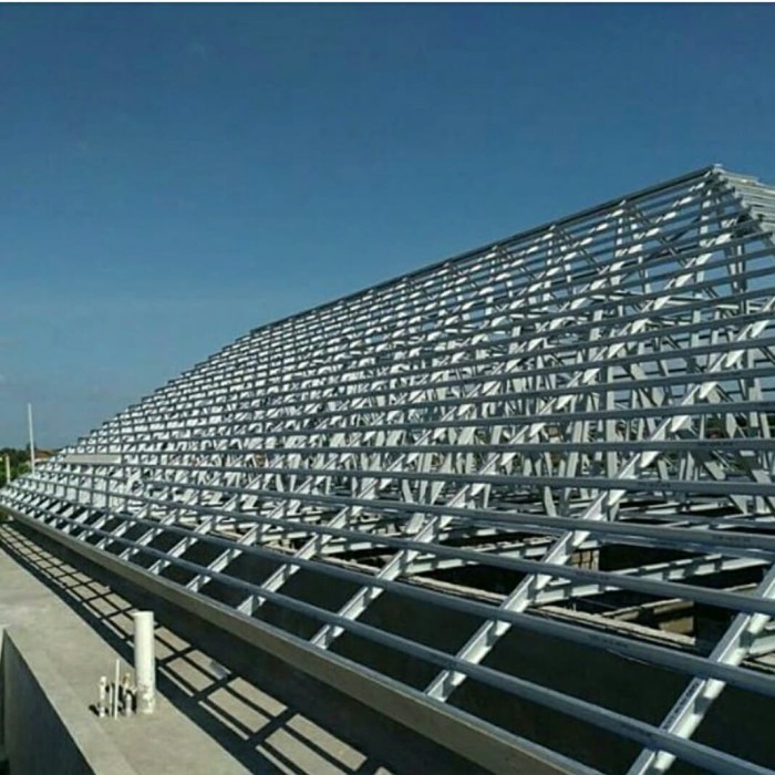 Desain Baja Ringan Untuk Atap