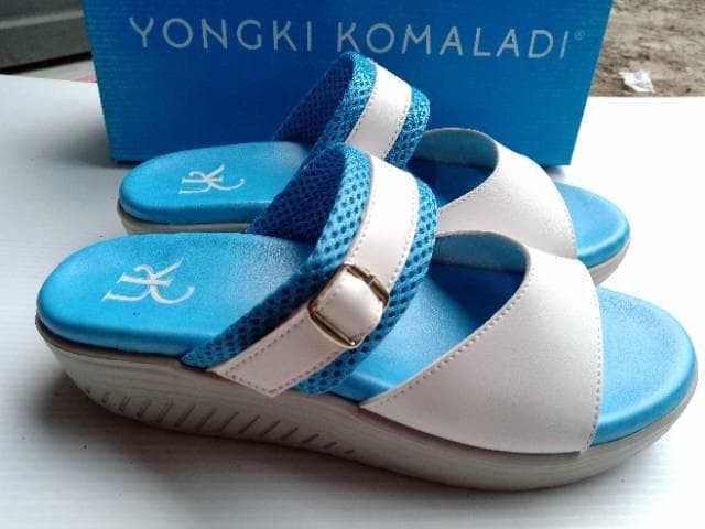 Katalog Sandal Yongki Komaladi Wanita Travelbon.com Katalog Sandal Yongki Komaladi Wanita Travelbon.com