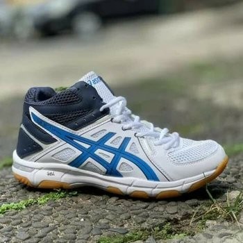 asics gel task mid