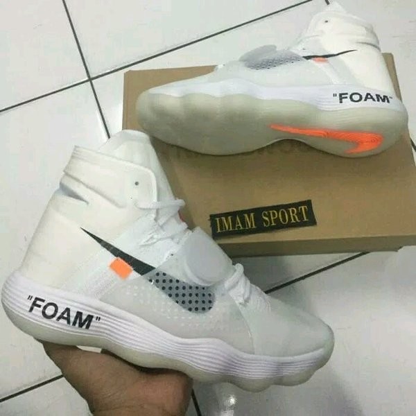 hyperdunk 2017 foam