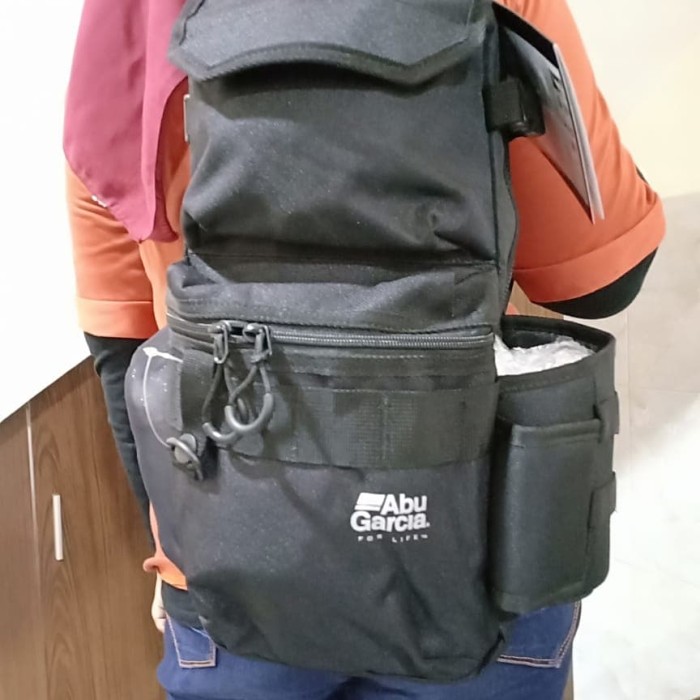 abu garcia sling bag
