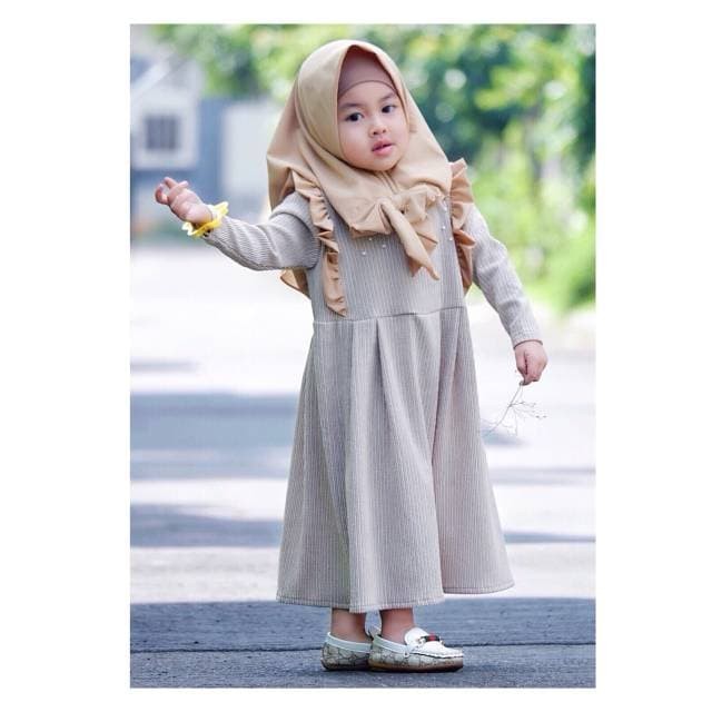 zara pearl dress