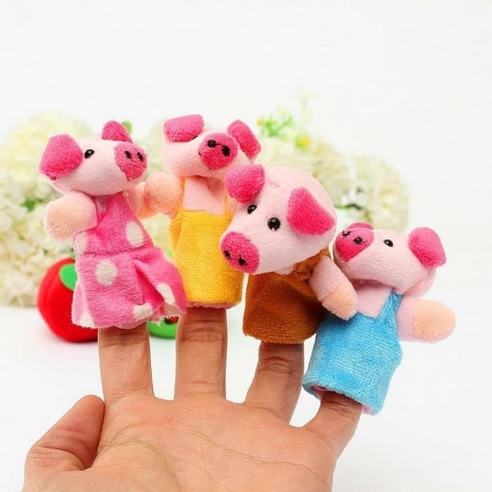 three little pigs toy set
