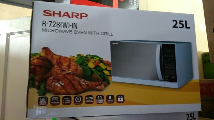 MICROWAVE SHARP TYPE R 728(W)-IN