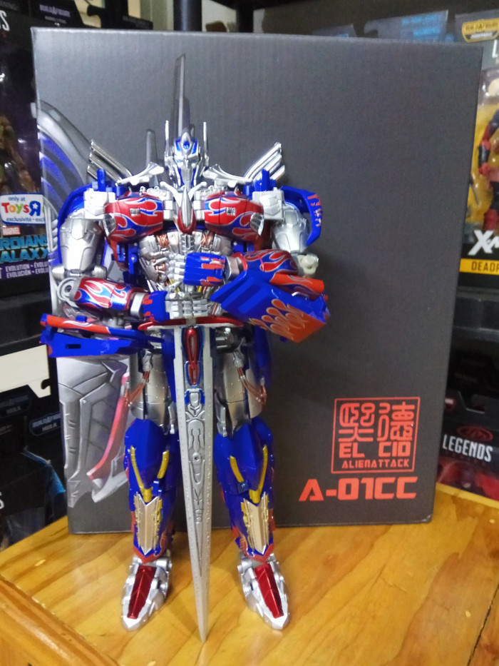 Jual OPTIMUS PRIME ALIEN ATTACK DIECAST OVERSIZED 