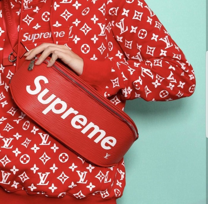 supreme lv purse