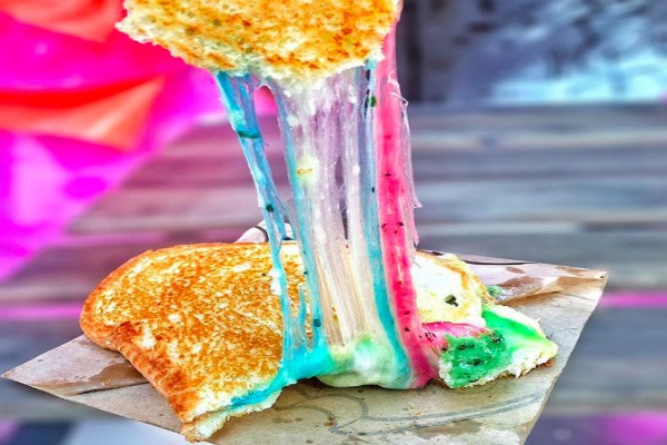 Gambar Roti Bakar Pelangi - Gambar Hitam HD