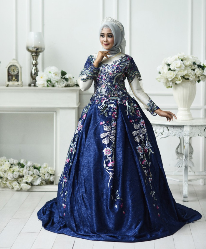 Jual MURAH NAVY  GOWN PENGANTIN  GAUN  PERNIKAHAN WEDDING 