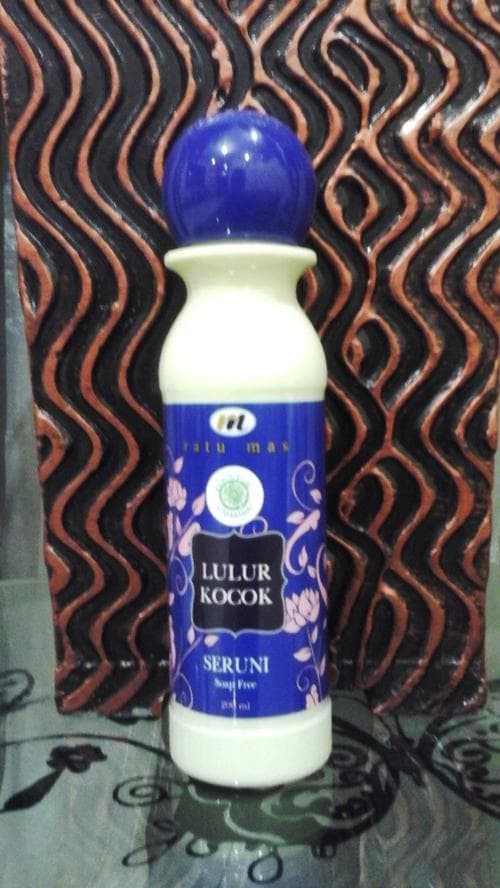 ... Kulit Halus Harum dan Cerah 200ml Source . Source · RATU MAS LULUR KOCOK Seruni 200ml / mustika ratu