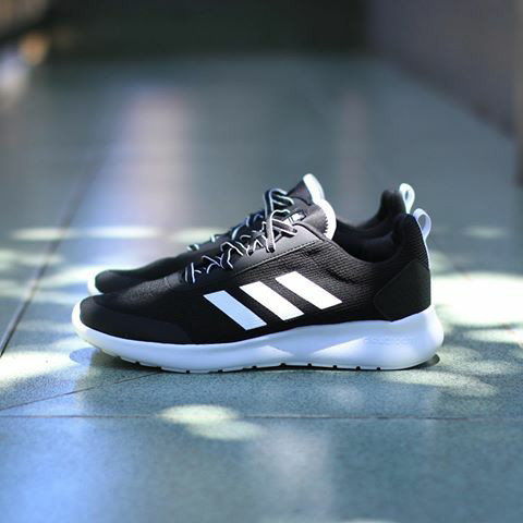 adidas cloudfoam race ultimate