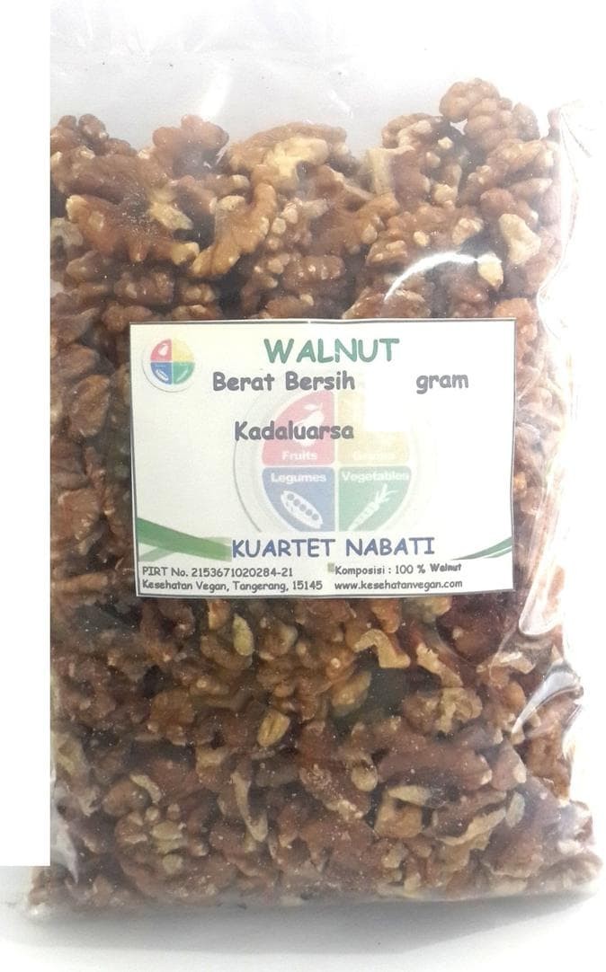 Light Walnut Walnut Kacang Otak 500 gr