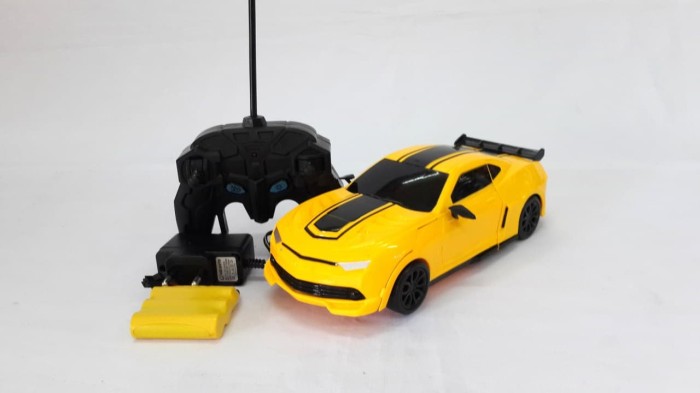 Mainan Mobil Remote Control Mobil Jadi Robot Transformer