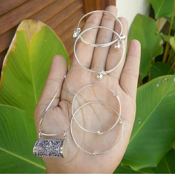 47 Koleksi Contoh Undangan 3 Bulanan Anak Bali Gratis Terbaik