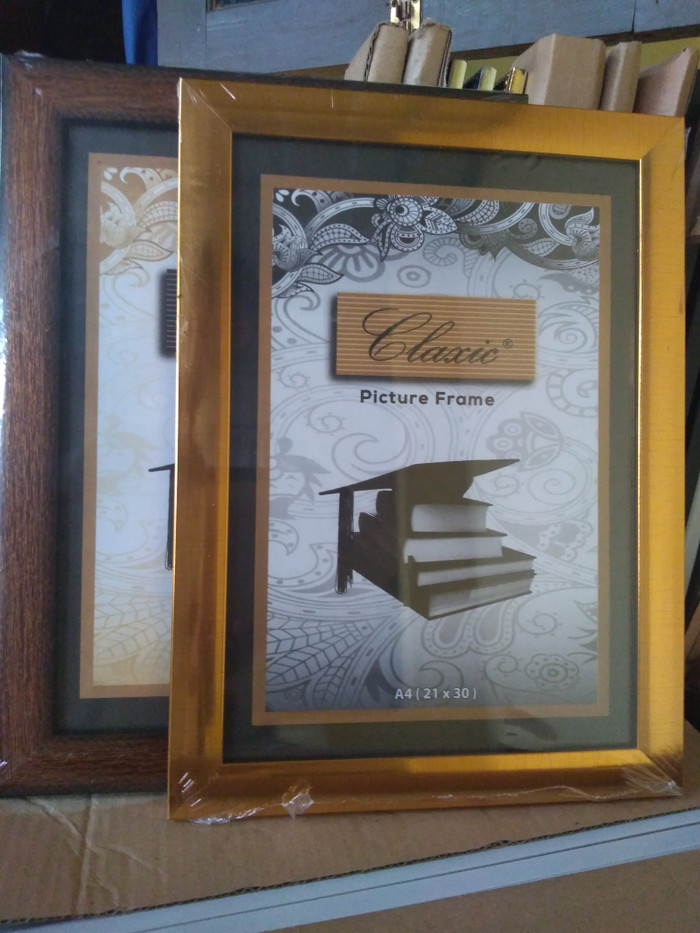 Jual Bingkai Foto Frame Pigura A4 21x30 Minimalis Gold