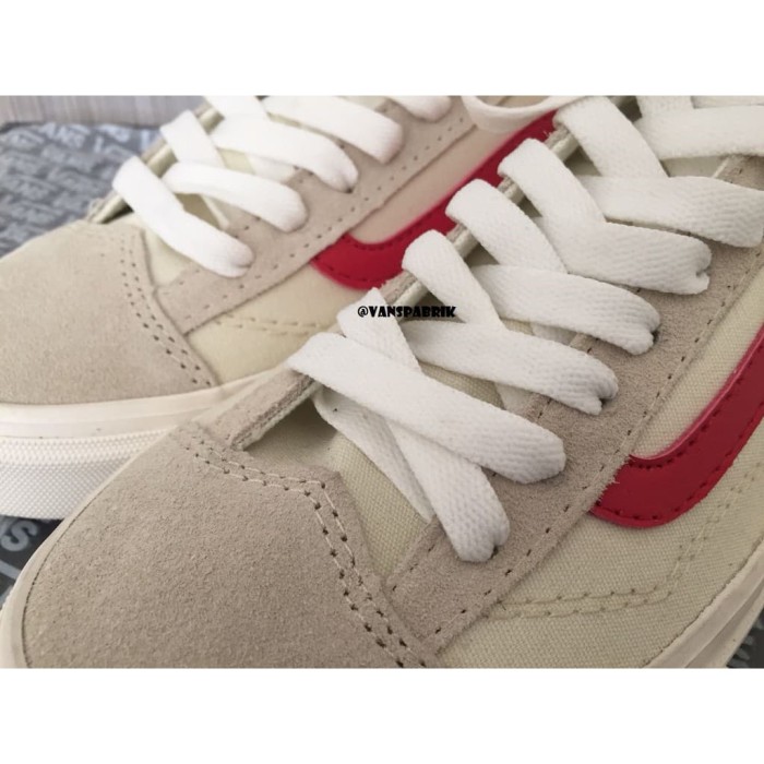 vans old skool cream red